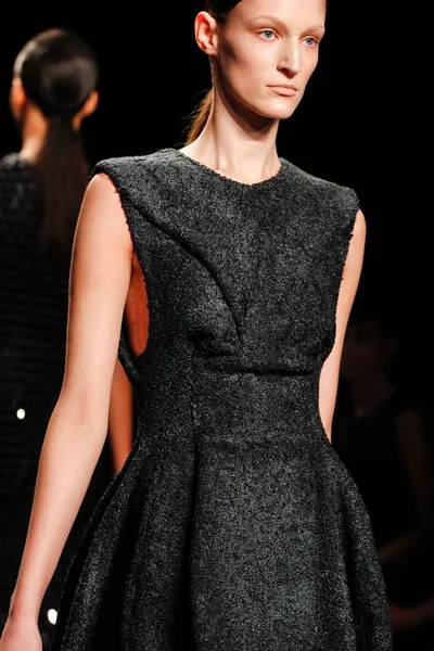 Look 44